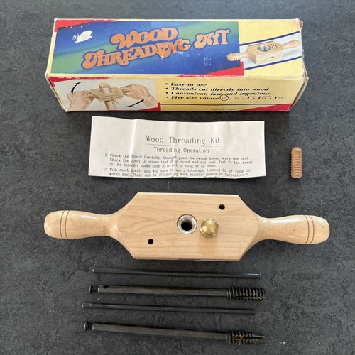 Axminster wood threading kit - wood,