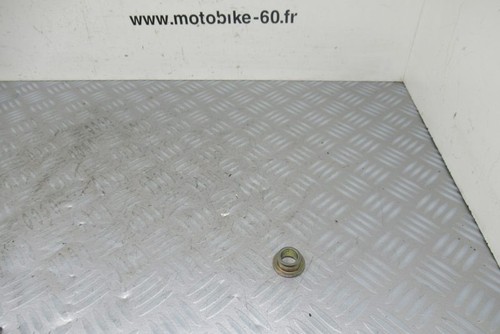 Front wheel chock - front,