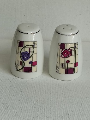 Salt pepper shakers - salt, shakers/pots