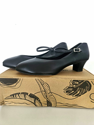 Capezio black leather mary - capezio,