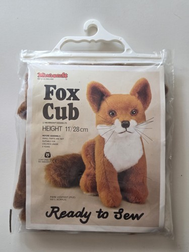 Vintage minicraft ready sew - to,