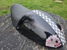 Triumph 900 thruxton seat 2005