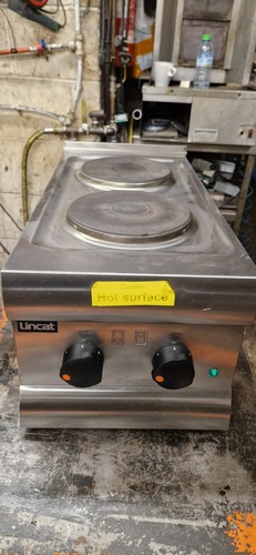 Lincat electric burner hob - 2,