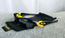 Oakley Straight Jacket