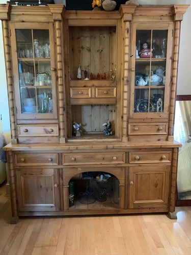 Large solid pine - , display