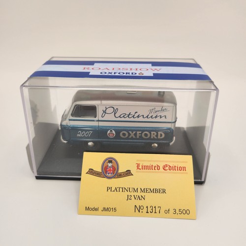 Oxford diecast morris j2 - ·,
