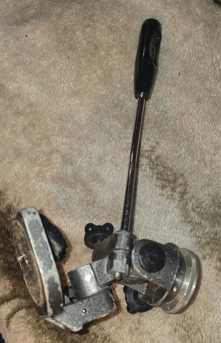 Gitzo tripod head - r,