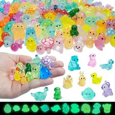 40 Pcs Assorted Mini Resin