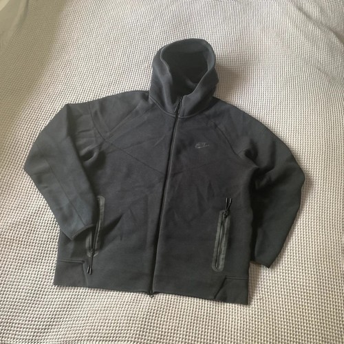 Mens black nike tech fleece - black,