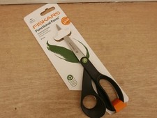 FISKARS 1074547 21CM UNIVERSAL