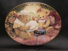 Franklin Mint "Friends are Fur-ever" by Sue Willis Limited Edition Oval Plate