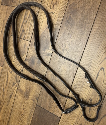 Pony size brown - size, english