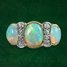 ANTIQUE VICTORIAN OPAL DIAMOND RING 2.3CT TOTAL