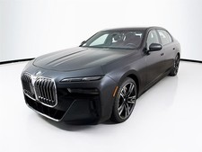 2023 BMW 740i 740i