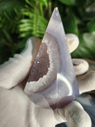 Agate geode tower diamond - •,