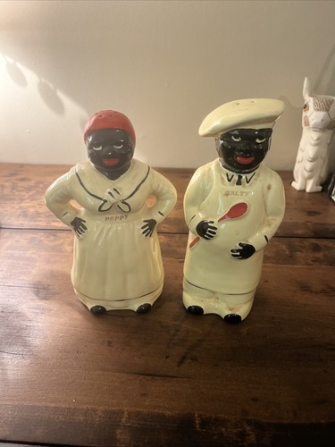 Vintage salty peppy ceramic - peppy,