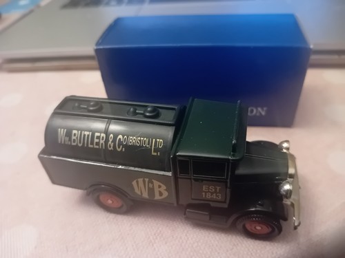 Corgi morris truck - morris, w