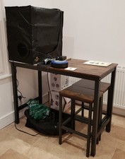 breakfast bar table and stools used