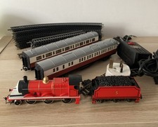 James 00 gauge hornby / Thomas