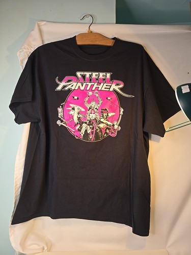 Steel panther band graphic - steel,