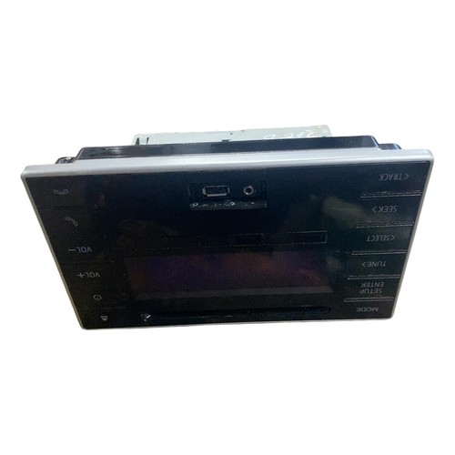 Toyota hilux radio stereo - toyota,