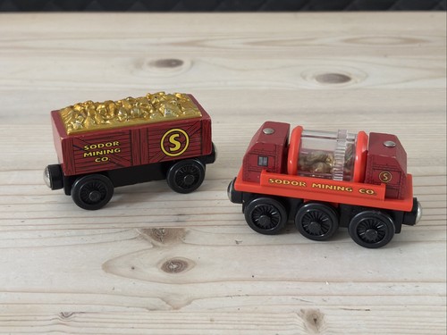 Thomas wooden railway gold - wooden,
