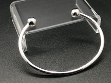 9ct white gold - white,