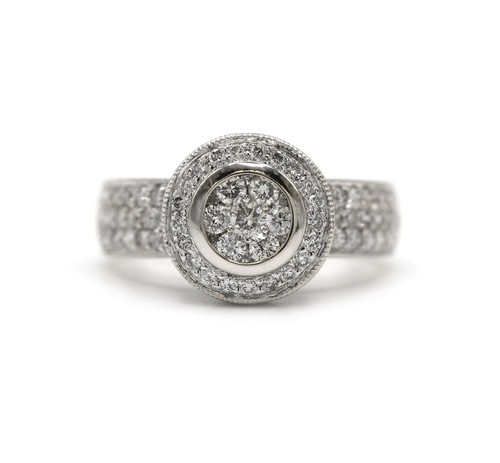 Diamond pave halo cluster - pave,