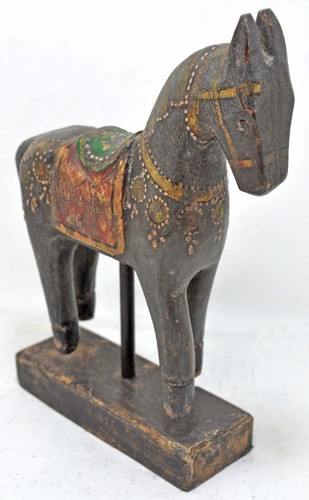 Vintage wooden horse figurine - wooden,