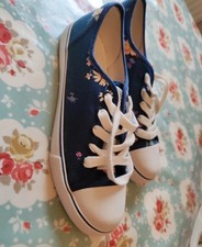 🌸 CATH KIDSTON DARK BLUE