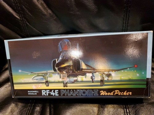 Fujimi phantom ii - rf-4e,