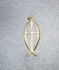 14k Yellow Gold Jesus Fish ICHTHUS Cross Religious Charm Pendant 1.1 grams
