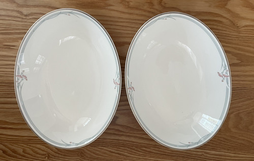 Vintage royal doulton fine - royal,