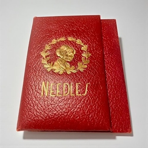 Vintage 1914 needle - 1914, holder