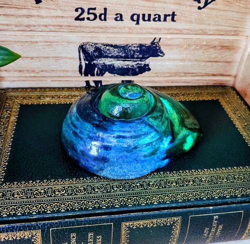Barleylands glassworks sea - glassworks,