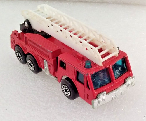 Vintage matchbox mb18 oshkosh - vintage,