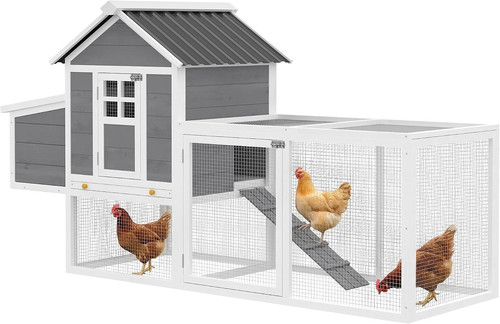 Wooden chicken coop - 82",