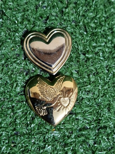 Variety club gold heart pin - club,