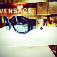 NIB!! SOLD OUT!!Authentic