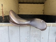 Wow Saddle Brown Deep Seat Size 1 (17) Curved Plastic Tree