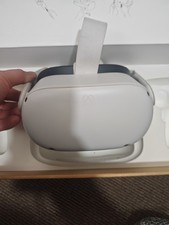 Meta Oculus Quest 2 VR Headset
