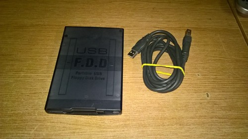 External usb floppy - 3.5",