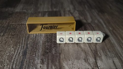 Poker dice casino - dice, in