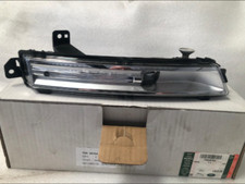 Genuine Jaguar F Pace Land Rover Discovery 5 LH fog light T4A28764