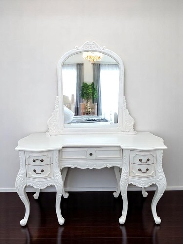 Chateau baroque white kidney - baroque,