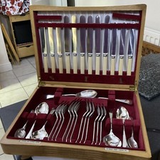 VTG  GARRARD & CO SILVER PLATE