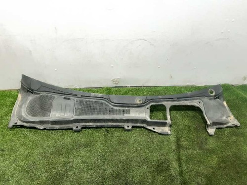 Bj32021b43a molding land rover - land,