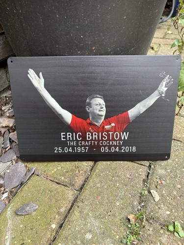Eric bristow the crafty - eric,