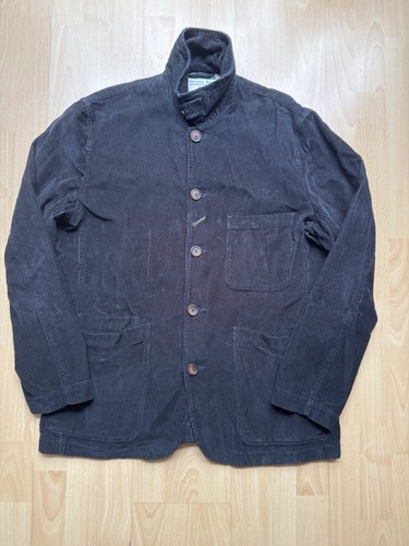 Universal works hip - works, store
