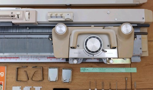 Knitmaster mod 323 serviced - serviced, &